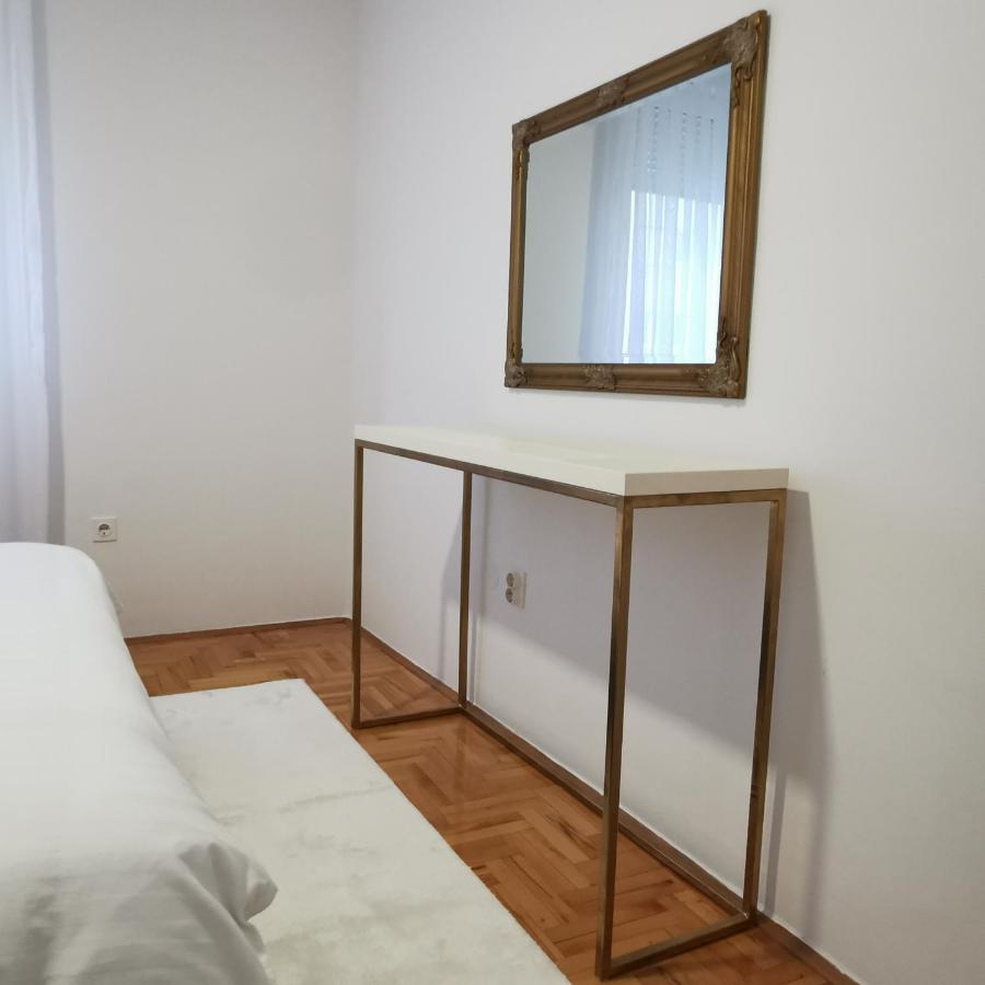 Family Apartment Tuzla Luaran gambar